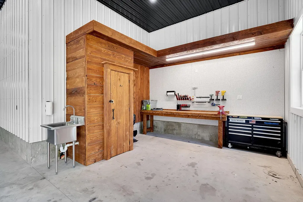 650 Lake Street Auburn ME 04210