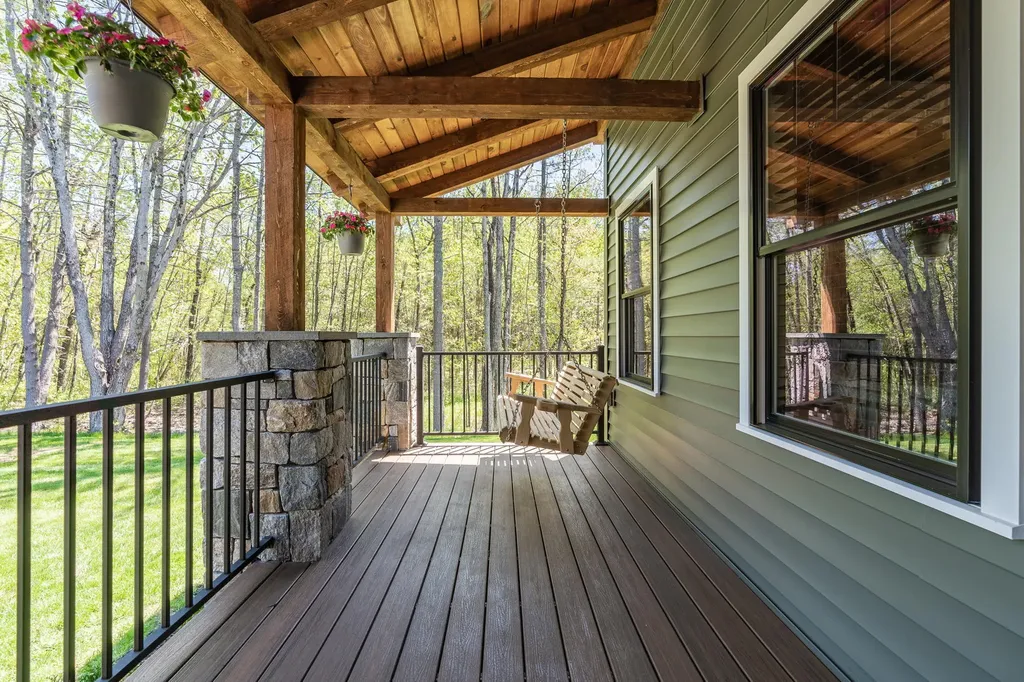 650 Lake Street Auburn ME 04210