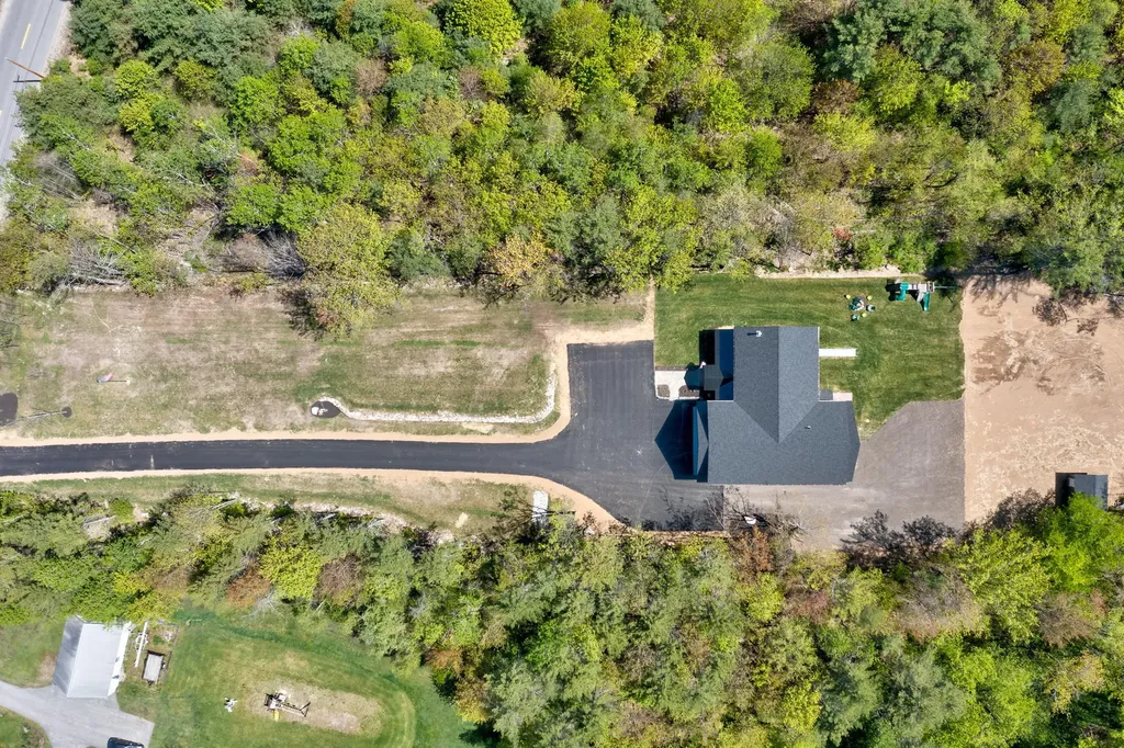 650 Lake Street Auburn ME 04210