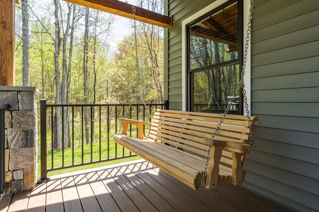 650 Lake Street Auburn ME 04210