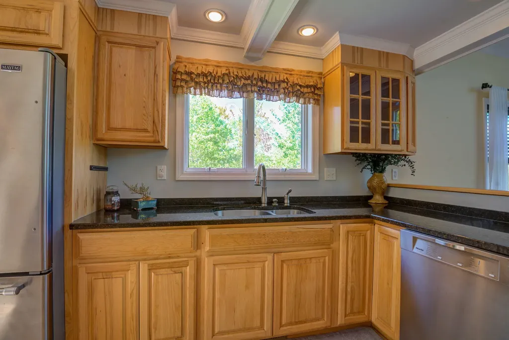 8 Prescott Ridge Bridgton ME 04009