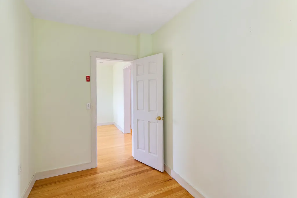 78 Blueberry Lane Friendship ME 04547