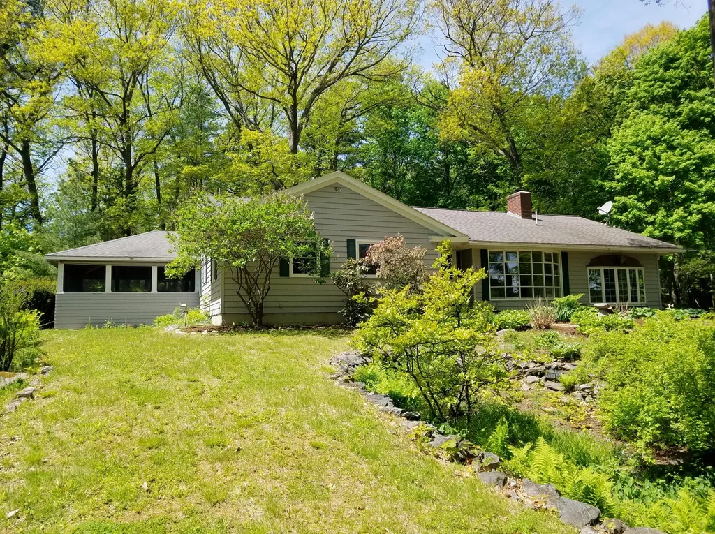 868 State Street Bangor ME 04401