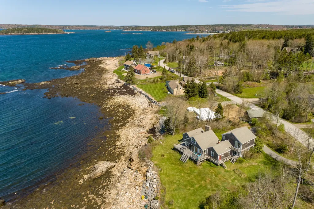 229 Pemaquid Trail Bristol ME 04554