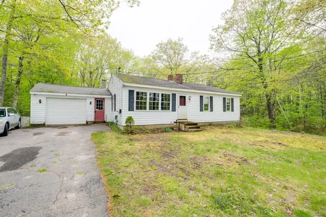 194 Dow Road Standish ME 04084