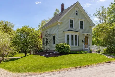 34 Pearl Street Camden ME 04843