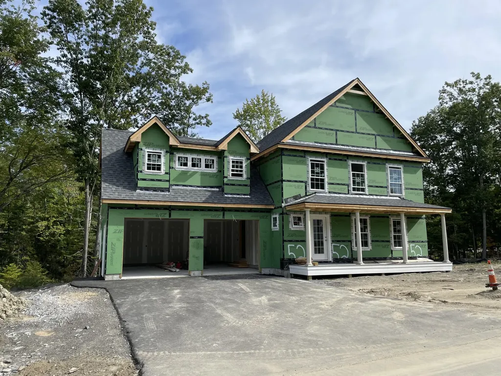 32 Dylan Drive Scarborough ME 04074