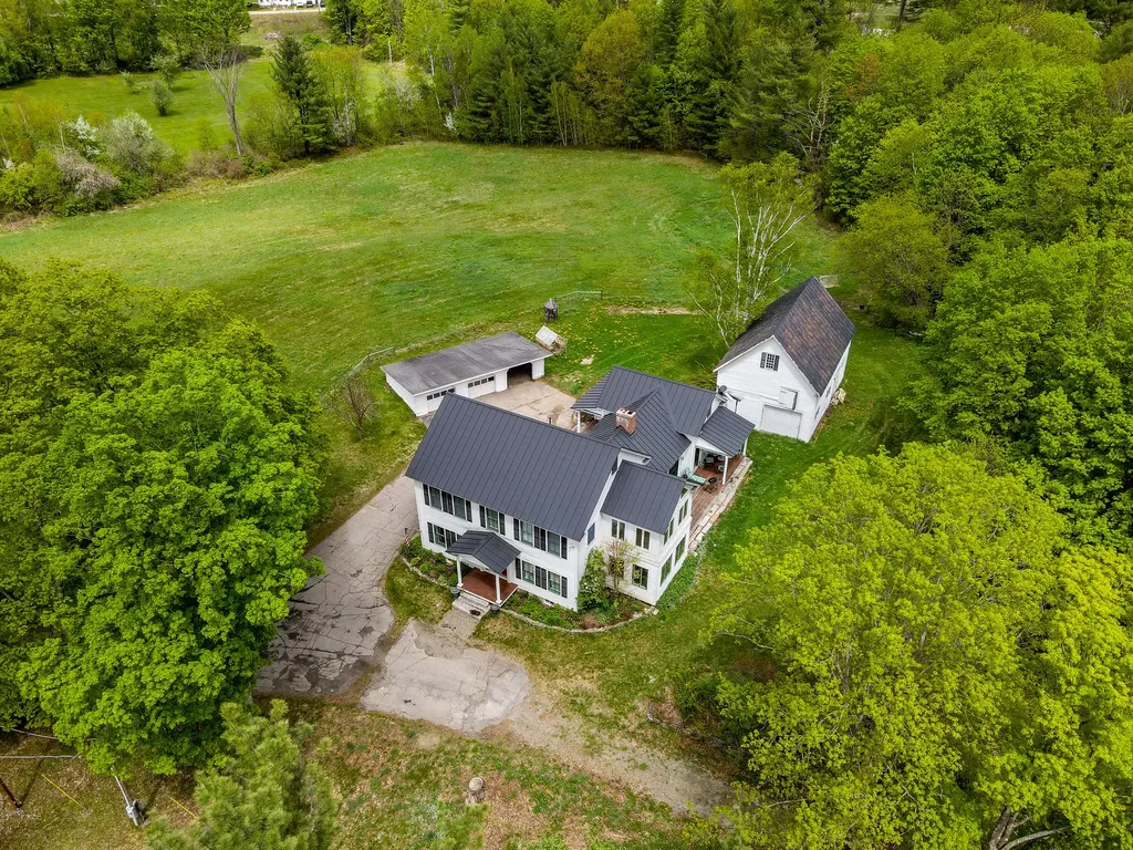 20 Maple Lane Avon ME 04966