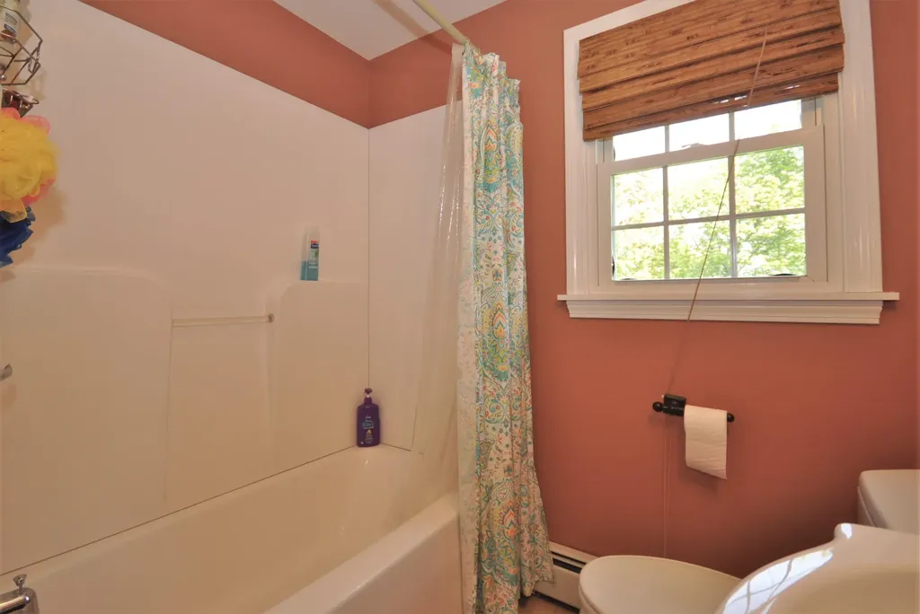 20 George Street Hampden ME 04444