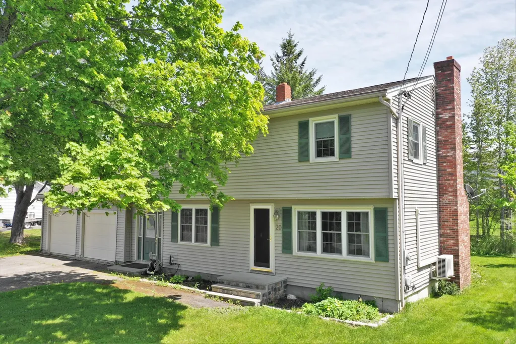 20 George Street Hampden ME 04444
