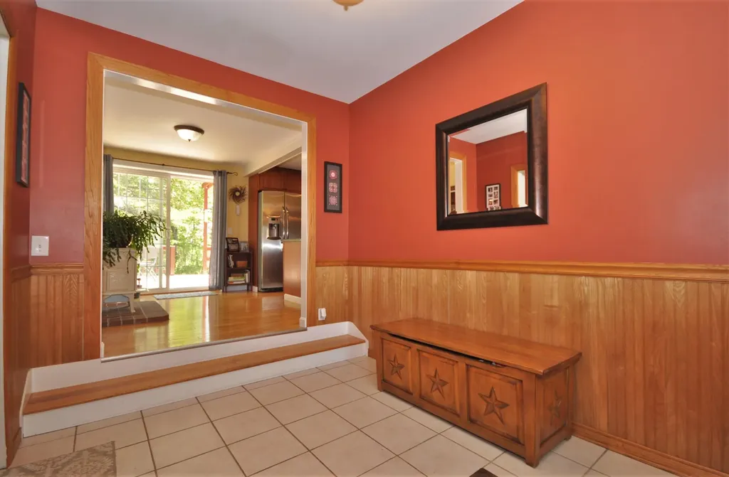 20 George Street Hampden ME 04444