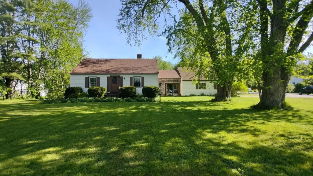 18 Ross Road Saco ME 04072