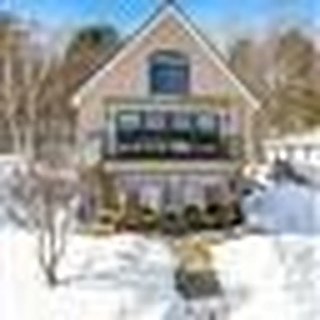 18 West Lake Meadows Oakland ME 04963