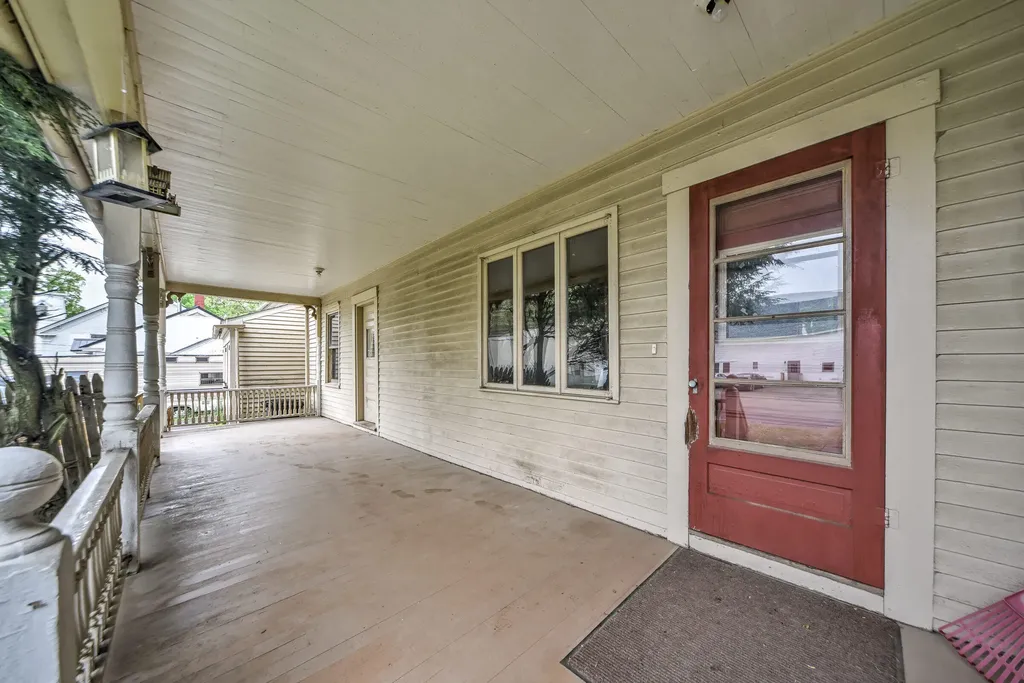 48 Railroad Street Clinton ME 04927
