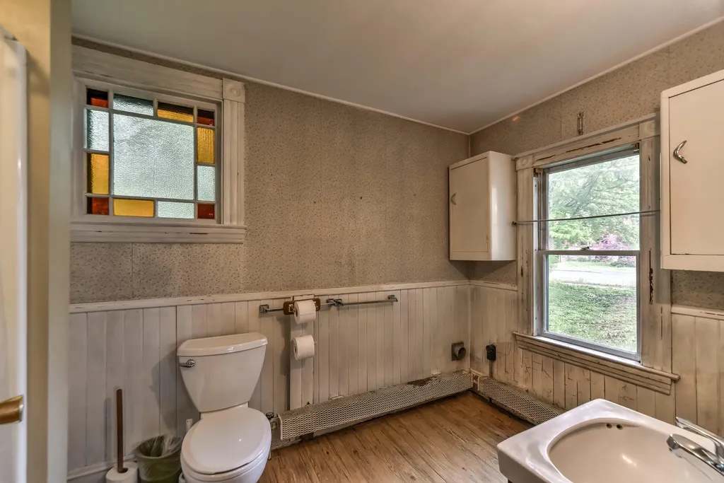48 Railroad Street Clinton ME 04927