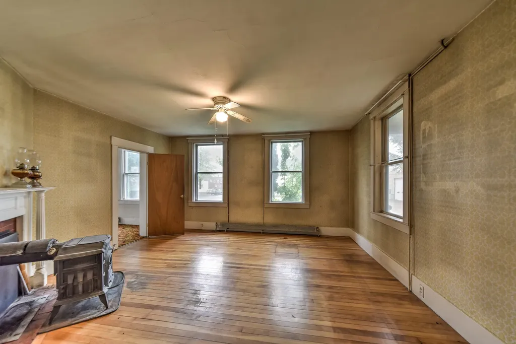 48 Railroad Street Clinton ME 04927