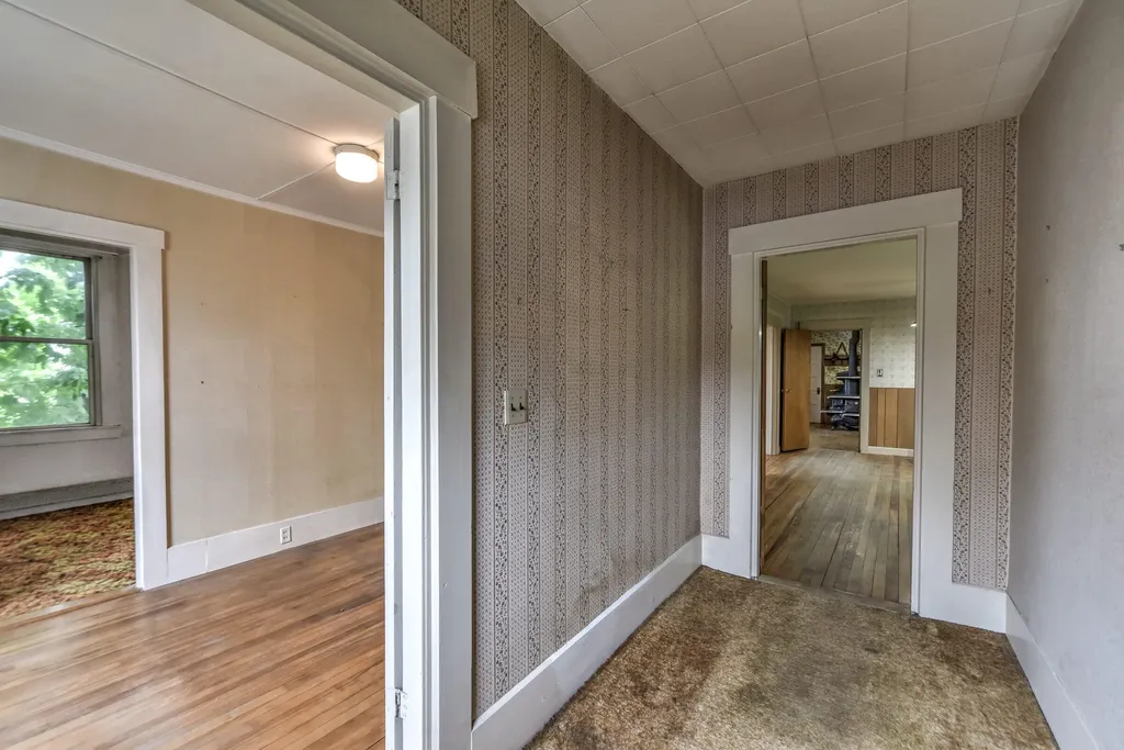 48 Railroad Street Clinton ME 04927