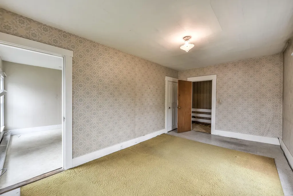 48 Railroad Street Clinton ME 04927