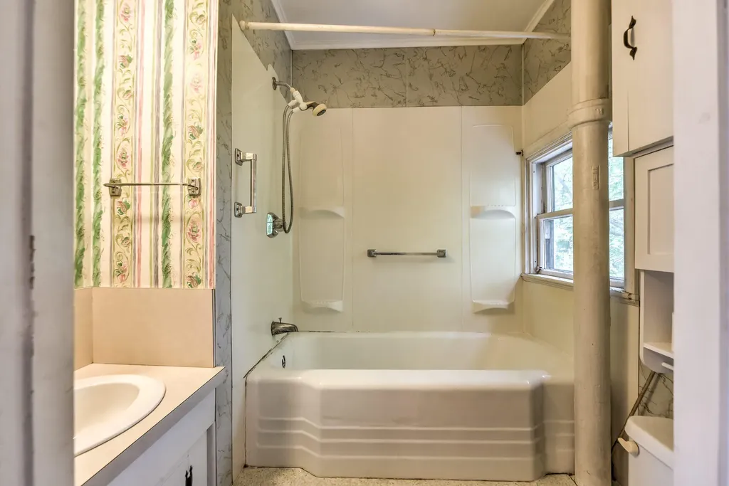 48 Railroad Street Clinton ME 04927