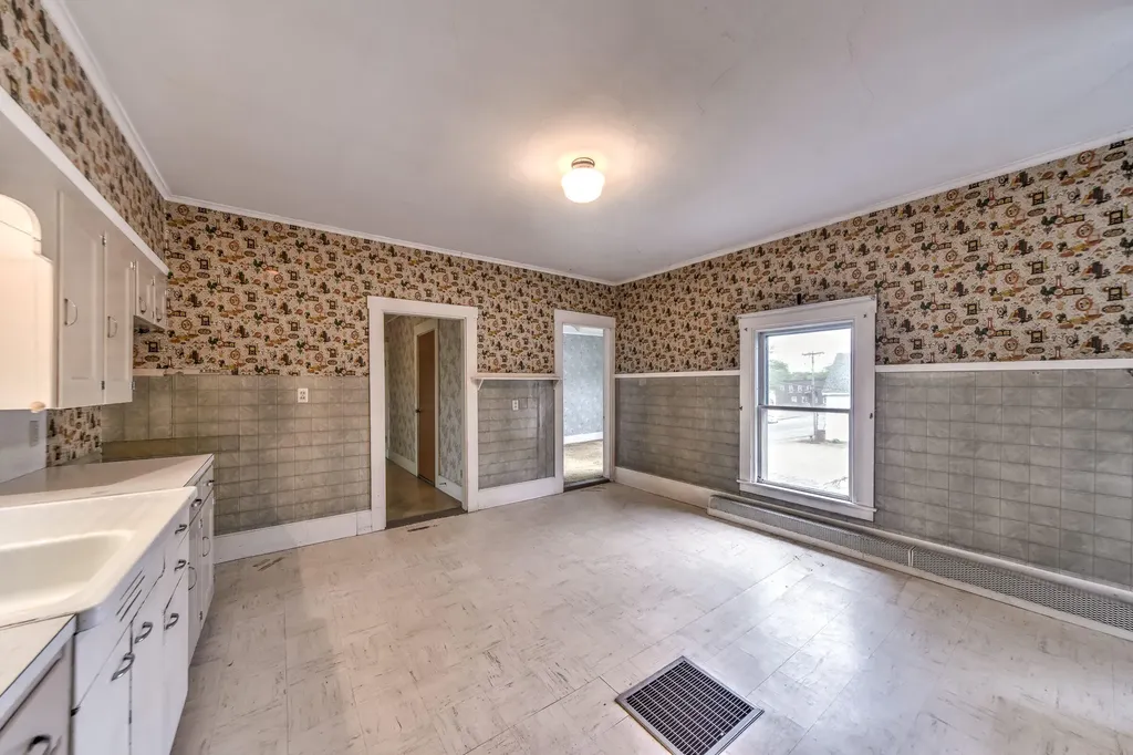 48 Railroad Street Clinton ME 04927