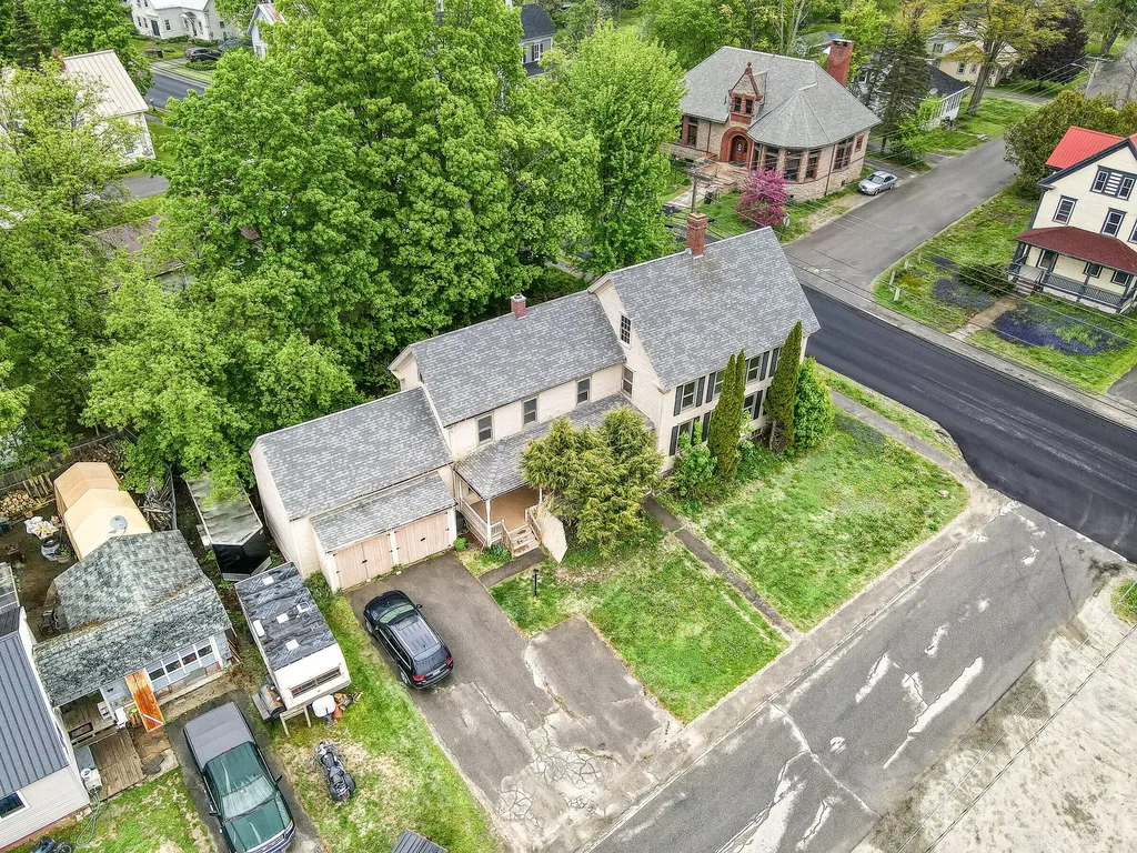 48 Railroad Street Clinton ME 04927