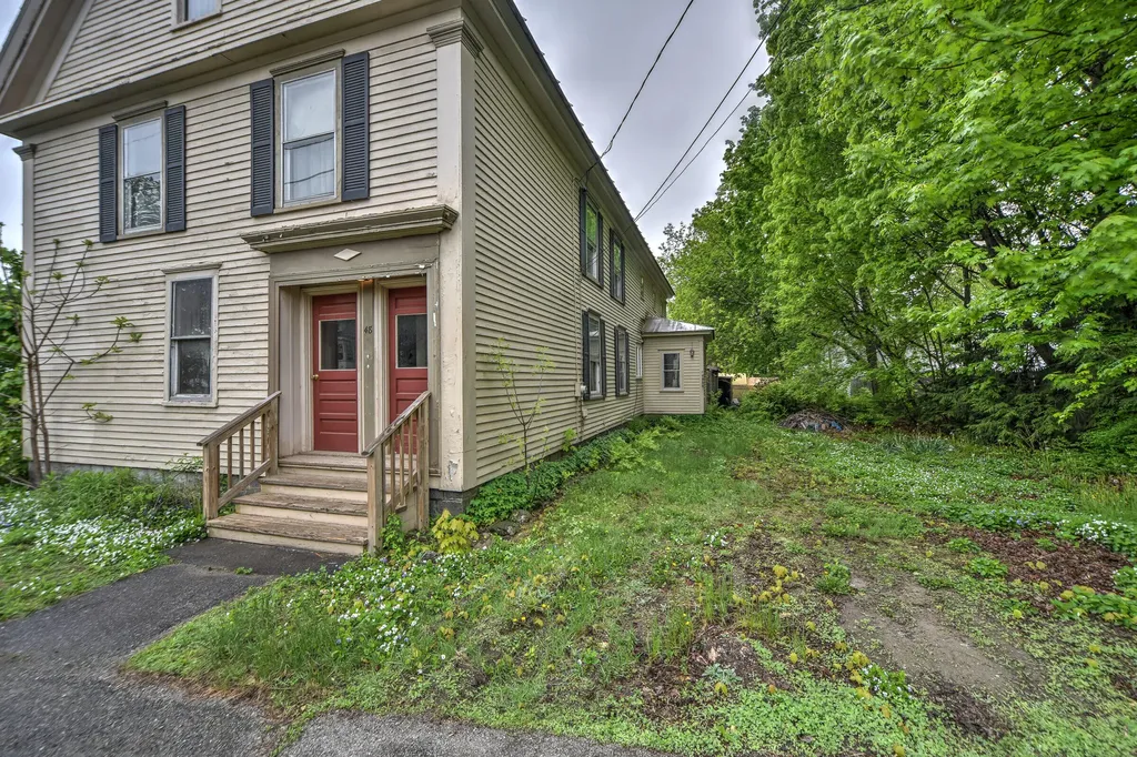 48 Railroad Street Clinton ME 04927