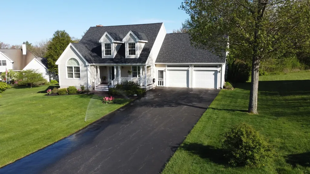 21 Snowberry Drive Scarborough ME 04074