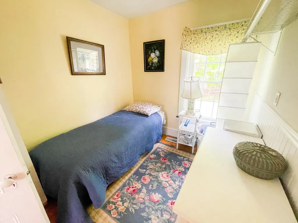 611 Lamoine Beach Road Lamoine ME 04605