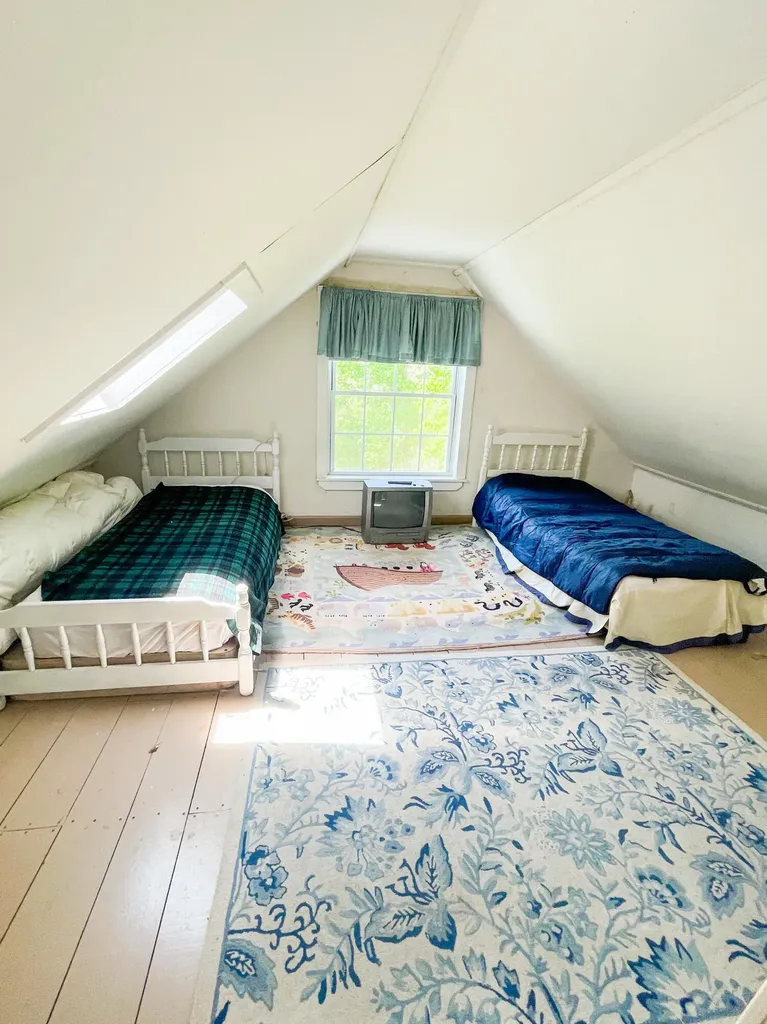611 Lamoine Beach Road Lamoine ME 04605