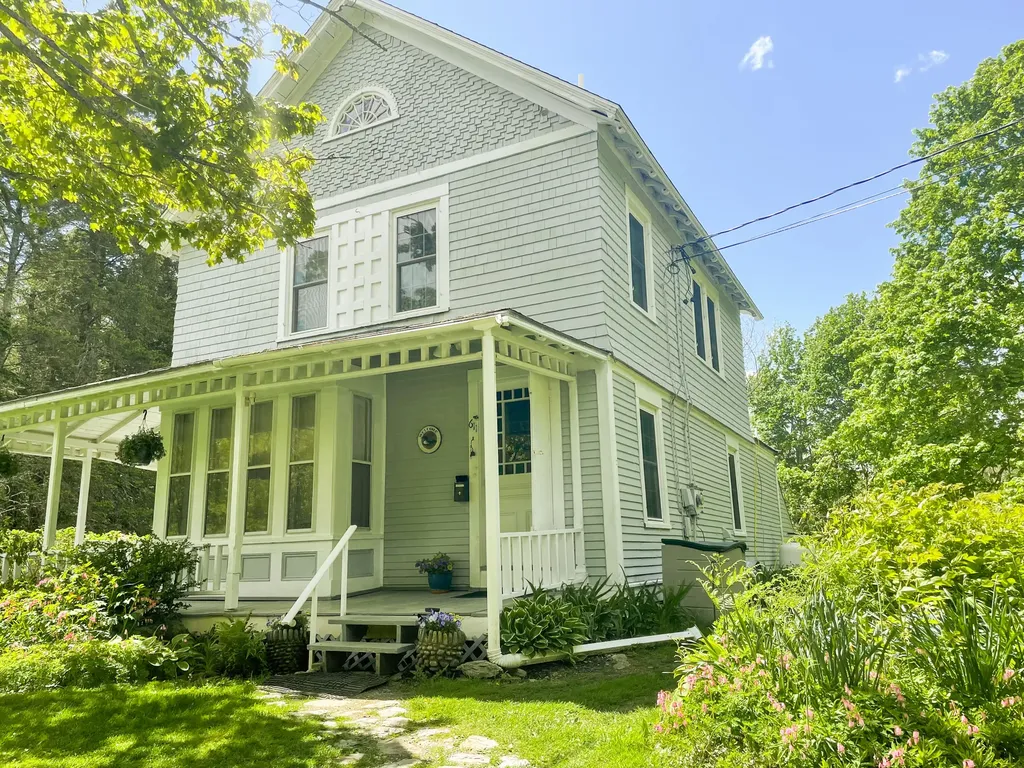 611 Lamoine Beach Road Lamoine ME 04605