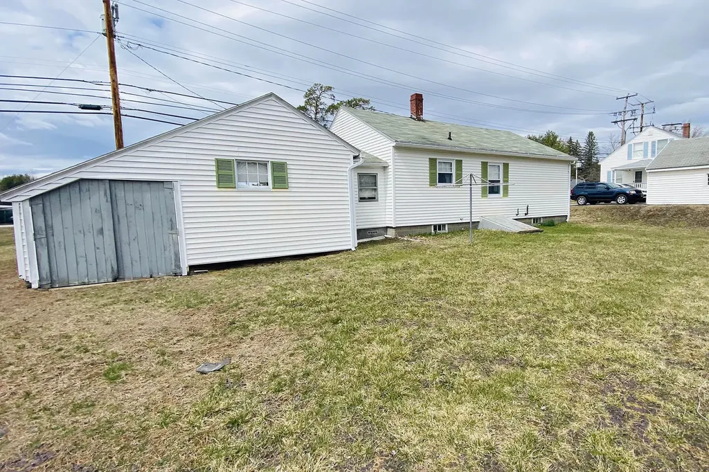 1906 Hotel Road Auburn ME 04210
