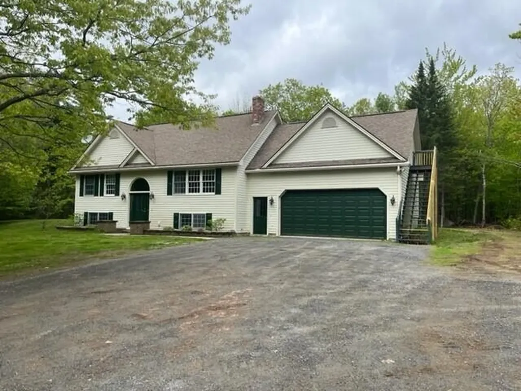 218 Granite Hill Road Manchester ME 04351