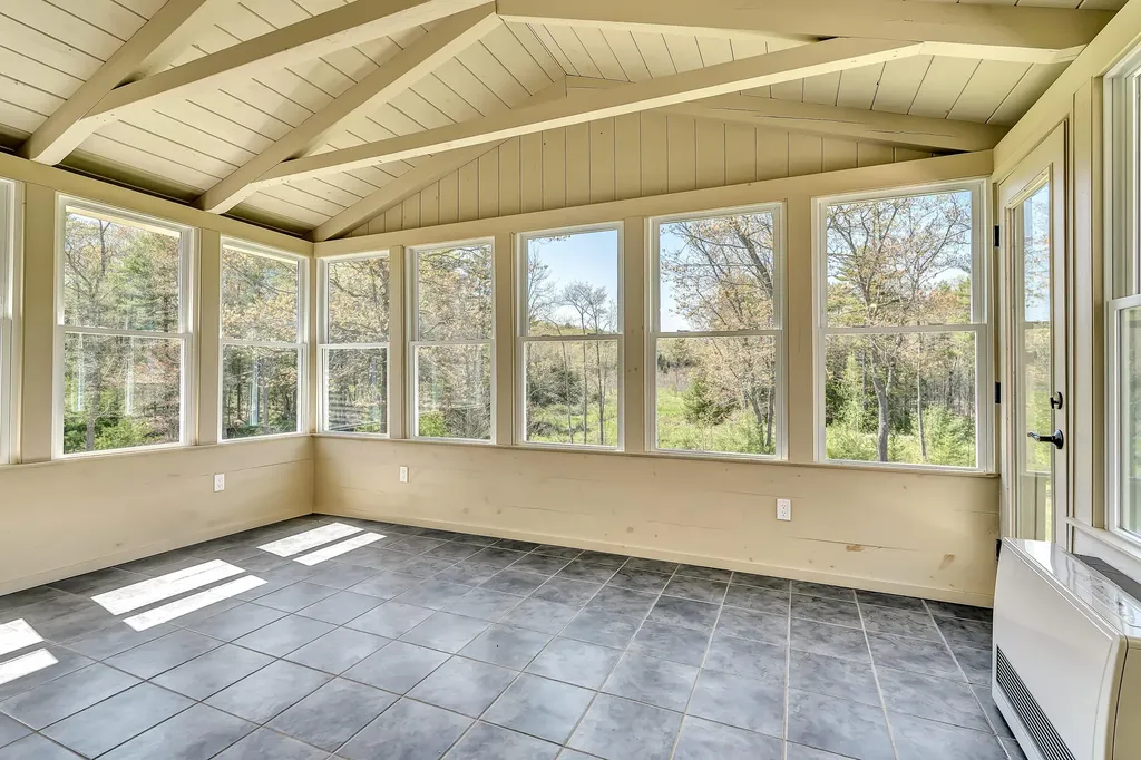 520 Benner Road Bristol ME 04539