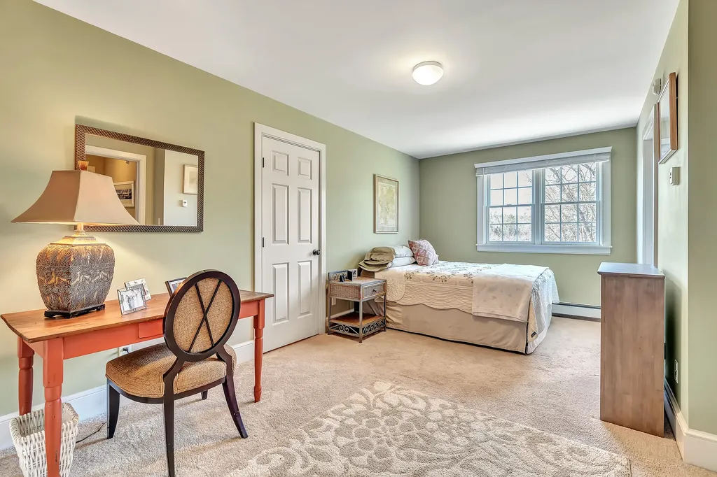 520 Benner Road Bristol ME 04539