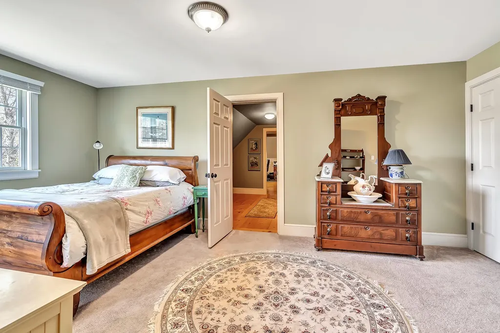 520 Benner Road Bristol ME 04539
