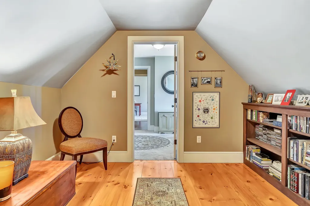 520 Benner Road Bristol ME 04539