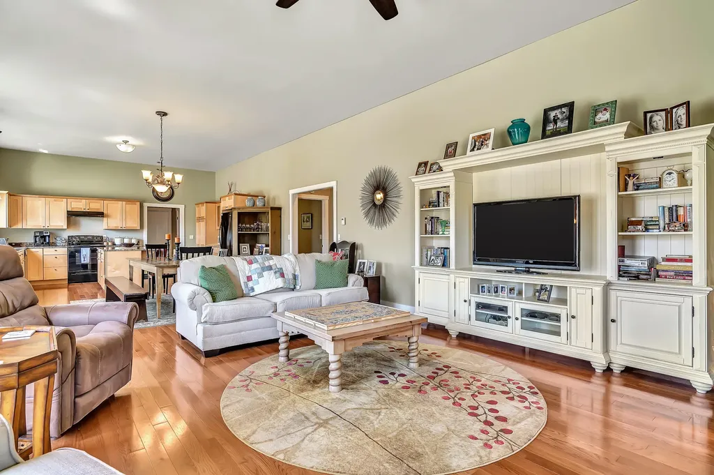 520 Benner Road Bristol ME 04539