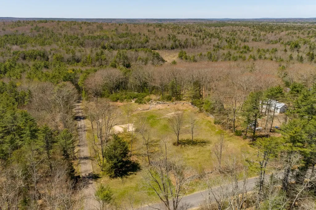 520 Benner Road Bristol ME 04539