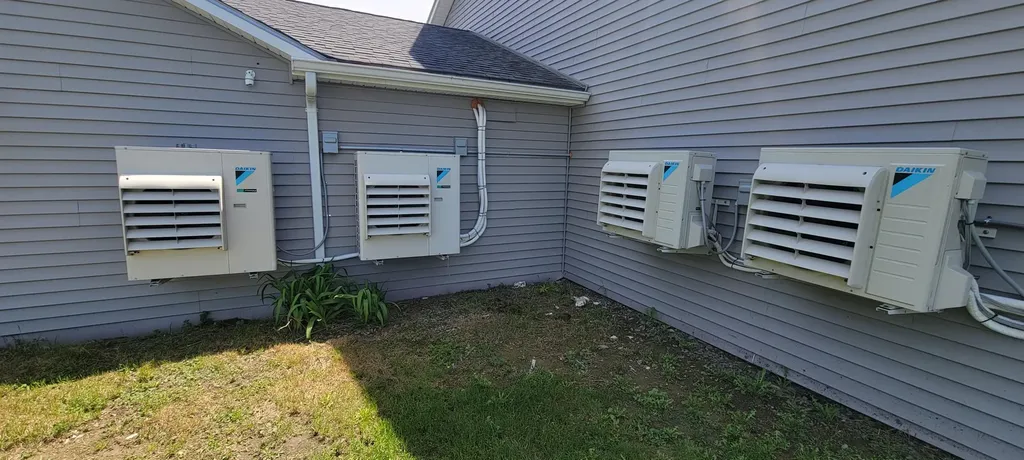947 West River Road Waterville ME 04901