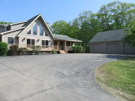 15 Allenwood Park Road Chelsea ME 04330