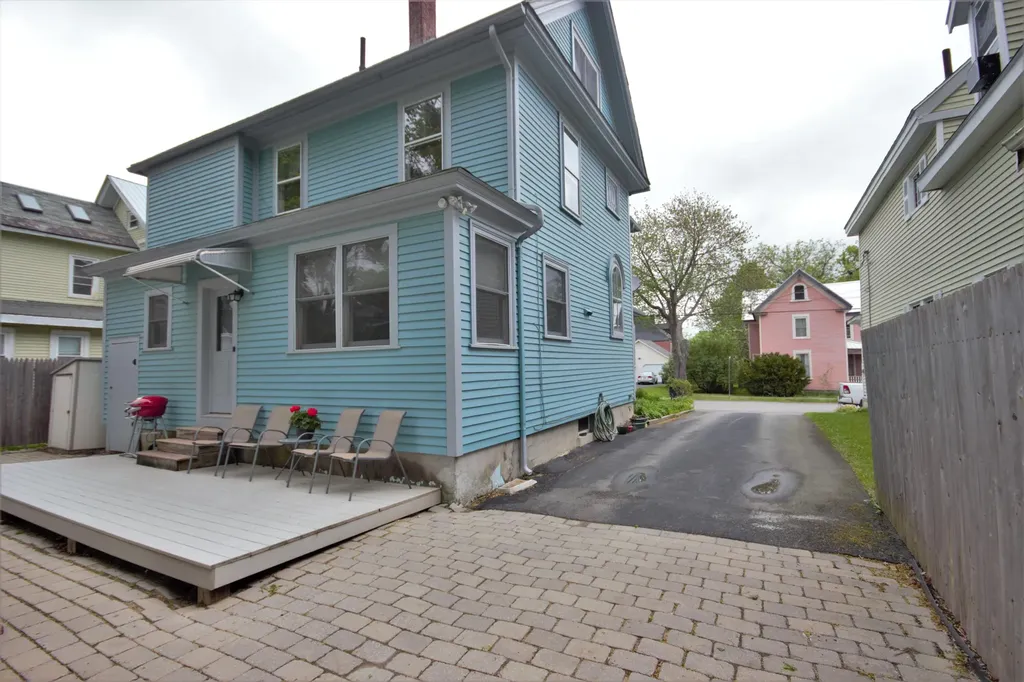 132 Forest Avenue Bangor ME 04401