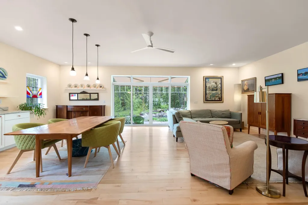 60 Conifer Way Arundel ME 04046