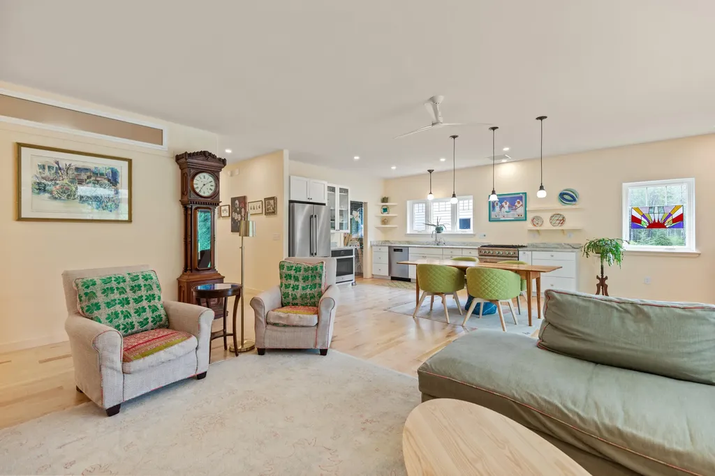 60 Conifer Way Arundel ME 04046