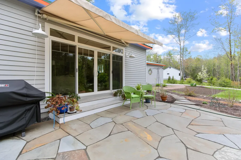 60 Conifer Way Arundel ME 04046