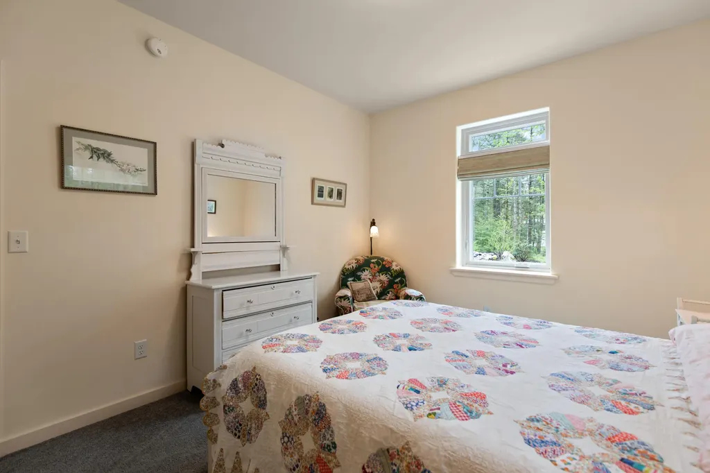 60 Conifer Way Arundel ME 04046