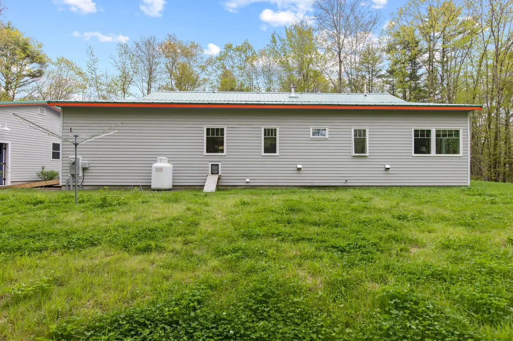 60 Conifer Way Arundel ME 04046