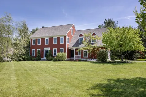 11 Coulthard Farms Road Scarborough ME 04074