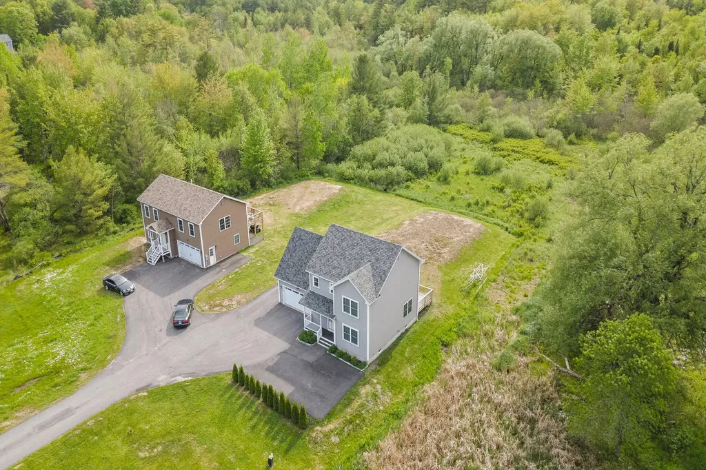 782 River Road Windham ME 04062