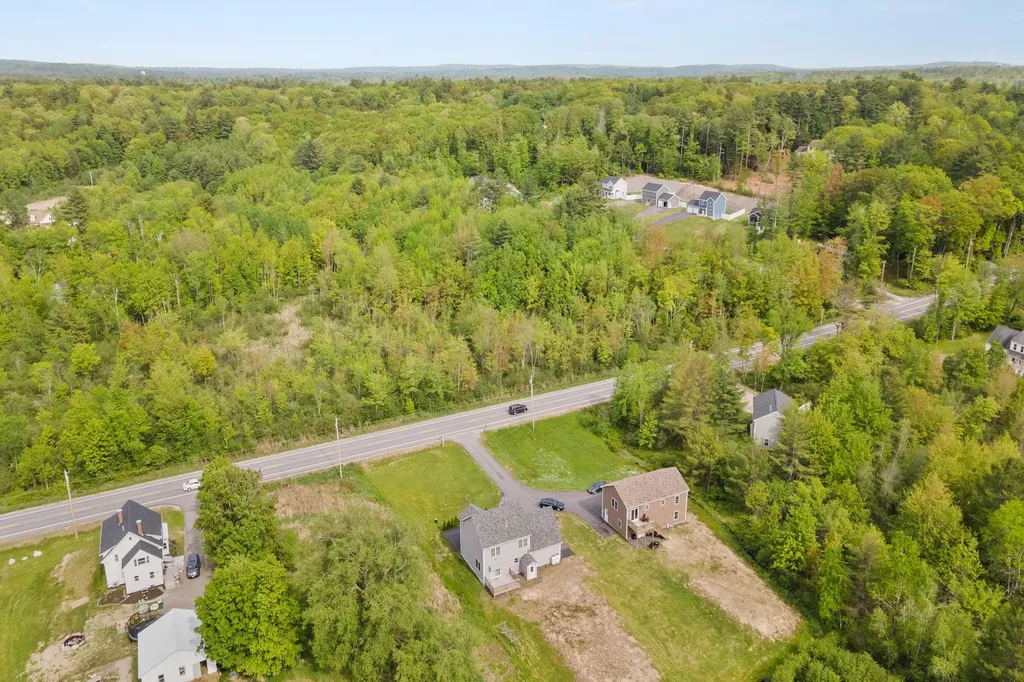 782 River Road Windham ME 04062