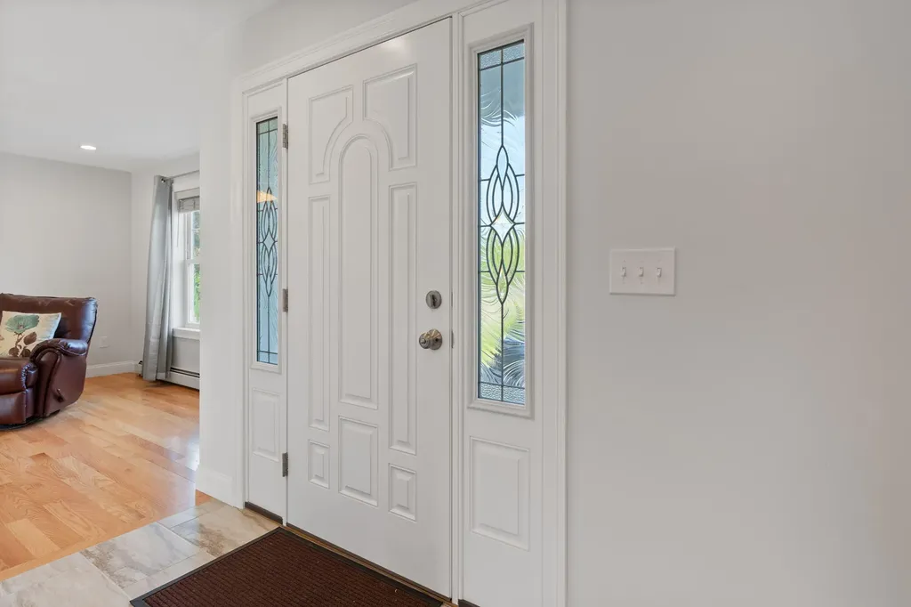 782 River Road Windham ME 04062